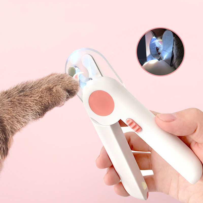 OEM ODM LED Lighted Nail Clippers for Small Pets Illuminating Blood Lines